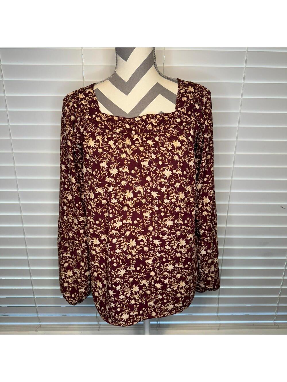 peasant top from LC Lauren Conrad